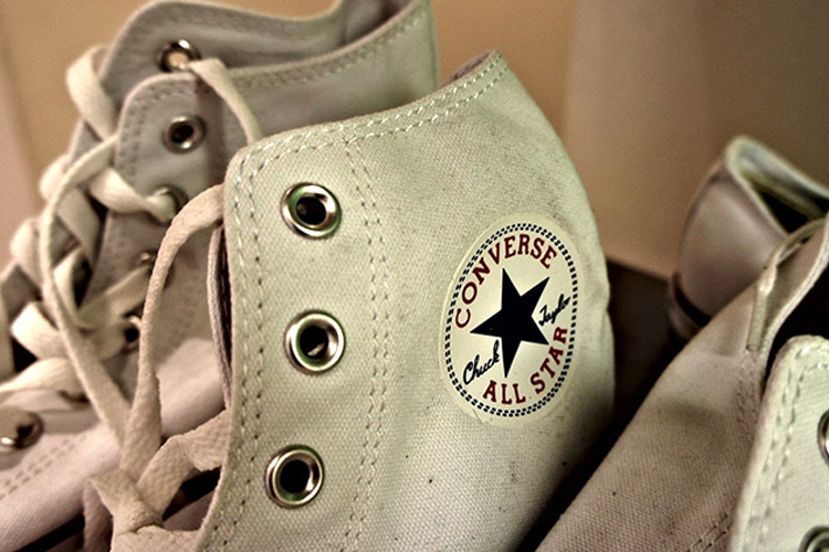 匡威Converse標(biāo)志，匡威Converse LOGO，匡威Converse品牌設(shè)計(jì)，運(yùn)動鞋品牌設(shè)計(jì)，深圳LOGO設(shè)計(jì)