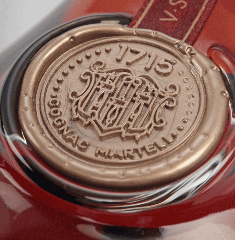 馬爹利標(biāo)志，馬爹利包裝，馬爹利LOGO，馬爹利品牌設(shè)計(jì)，白蘭地包裝設(shè)計(jì)，酒包裝設(shè)計(jì)