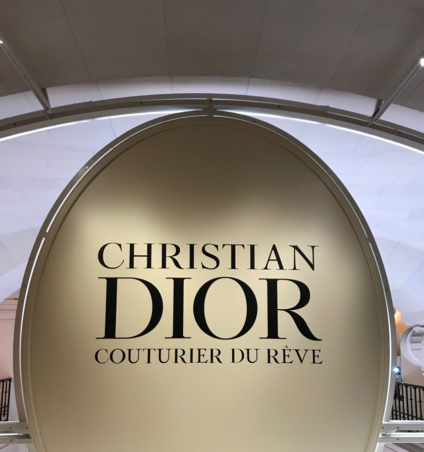 迪奧Dior LOGO設(shè)計,迪奧Dior標(biāo)志設(shè)計，迪奧Dior品牌形象設(shè)計，奢侈品品牌設(shè)計